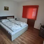 романс Πανσιόν