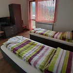 Πανσιόν романс